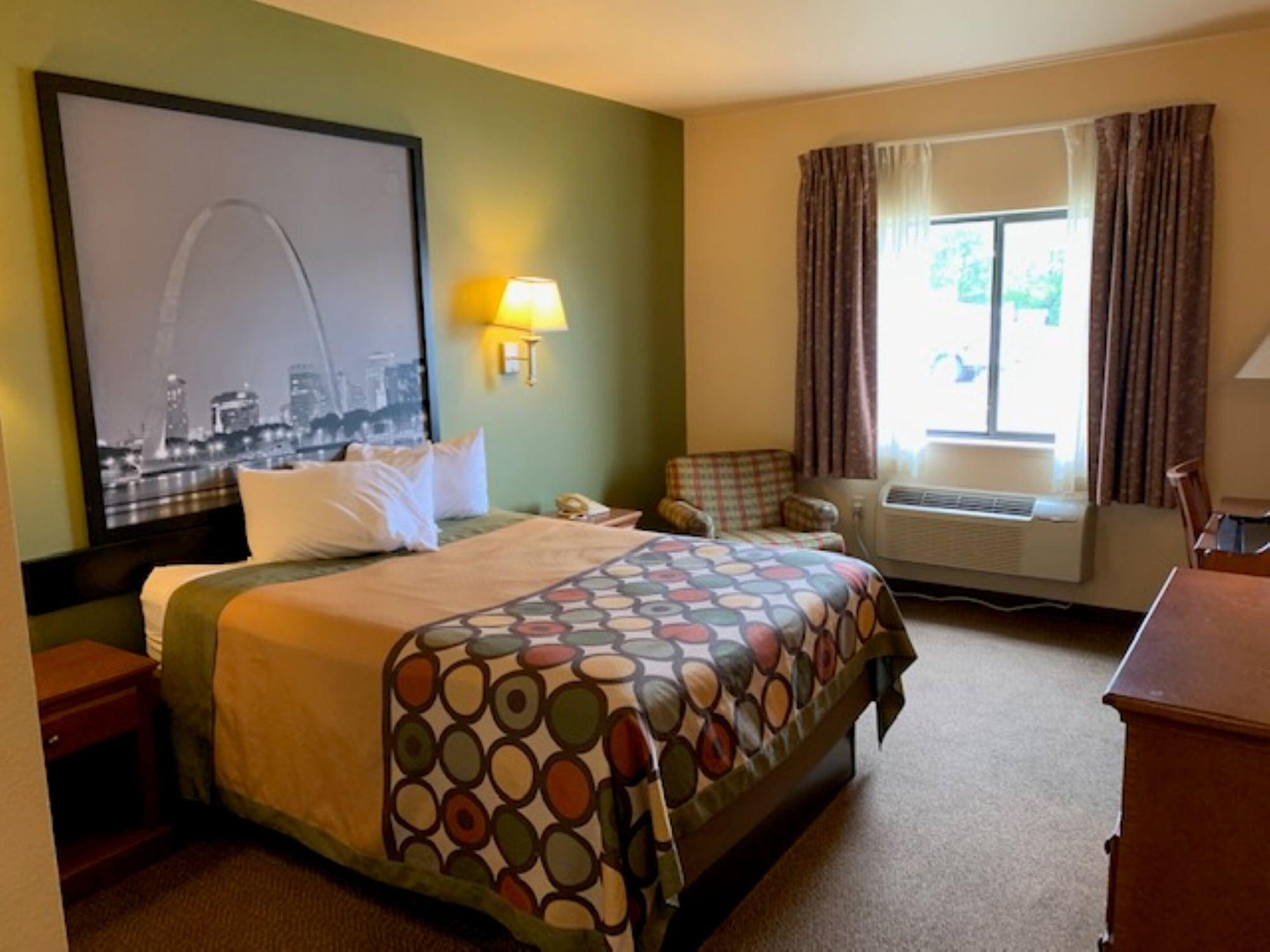Super 8 By Wyndham Perryville Bagian luar foto