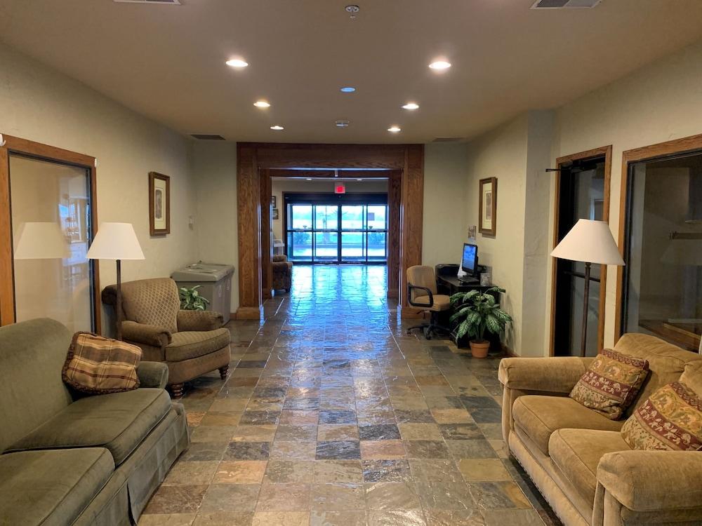 Super 8 By Wyndham Perryville Bagian luar foto
