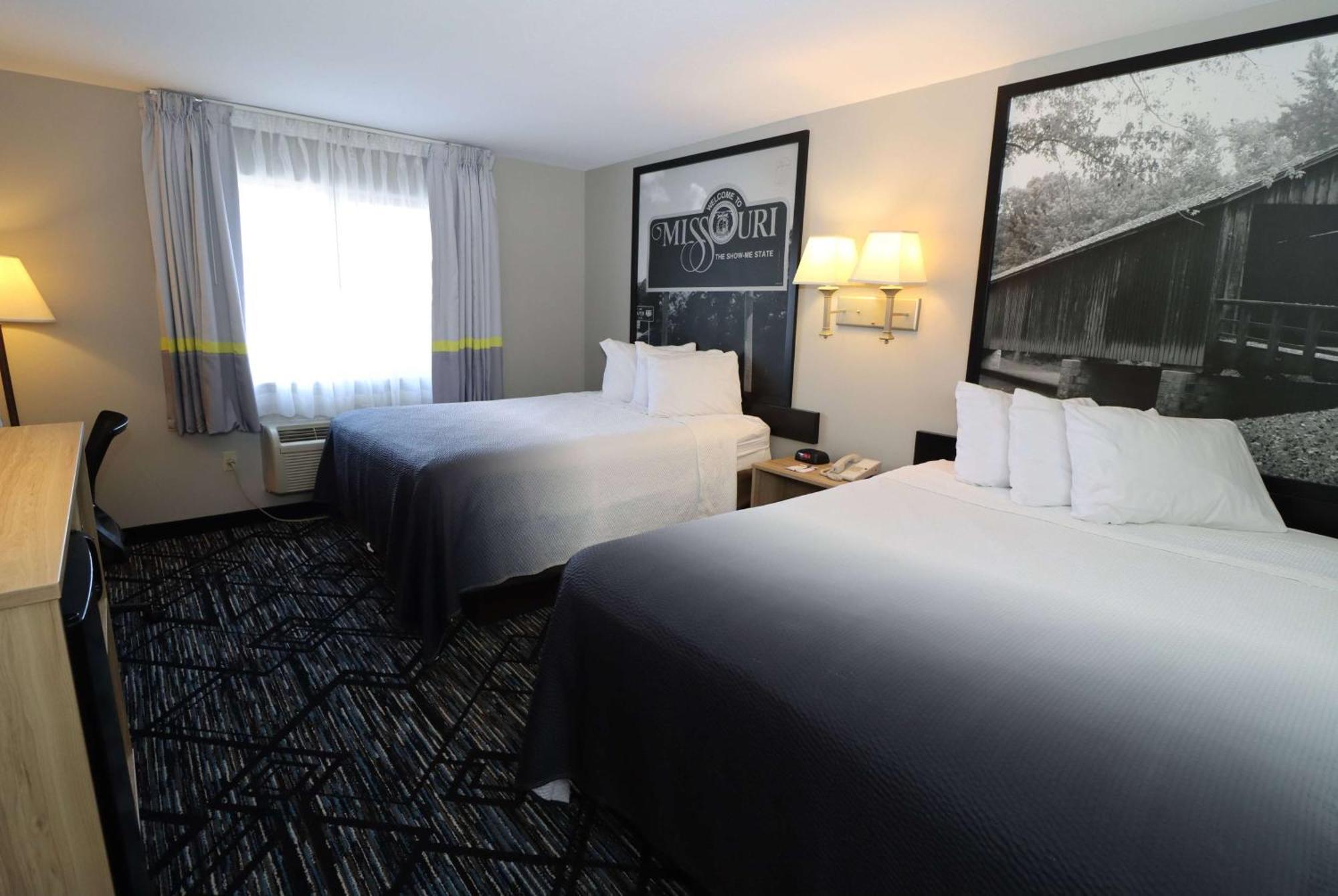 Super 8 By Wyndham Perryville Bagian luar foto